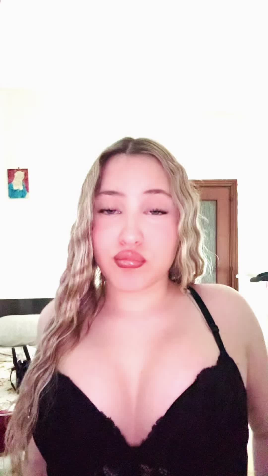 @F🍒