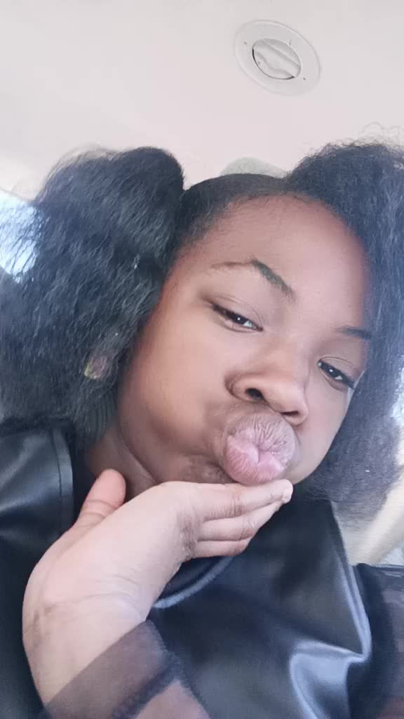 @Miaqueen#