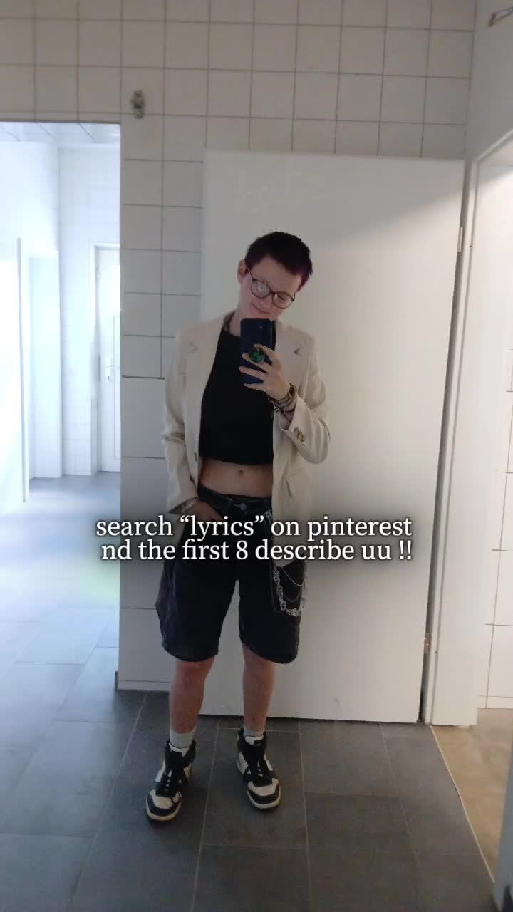 @Small_strays_bite