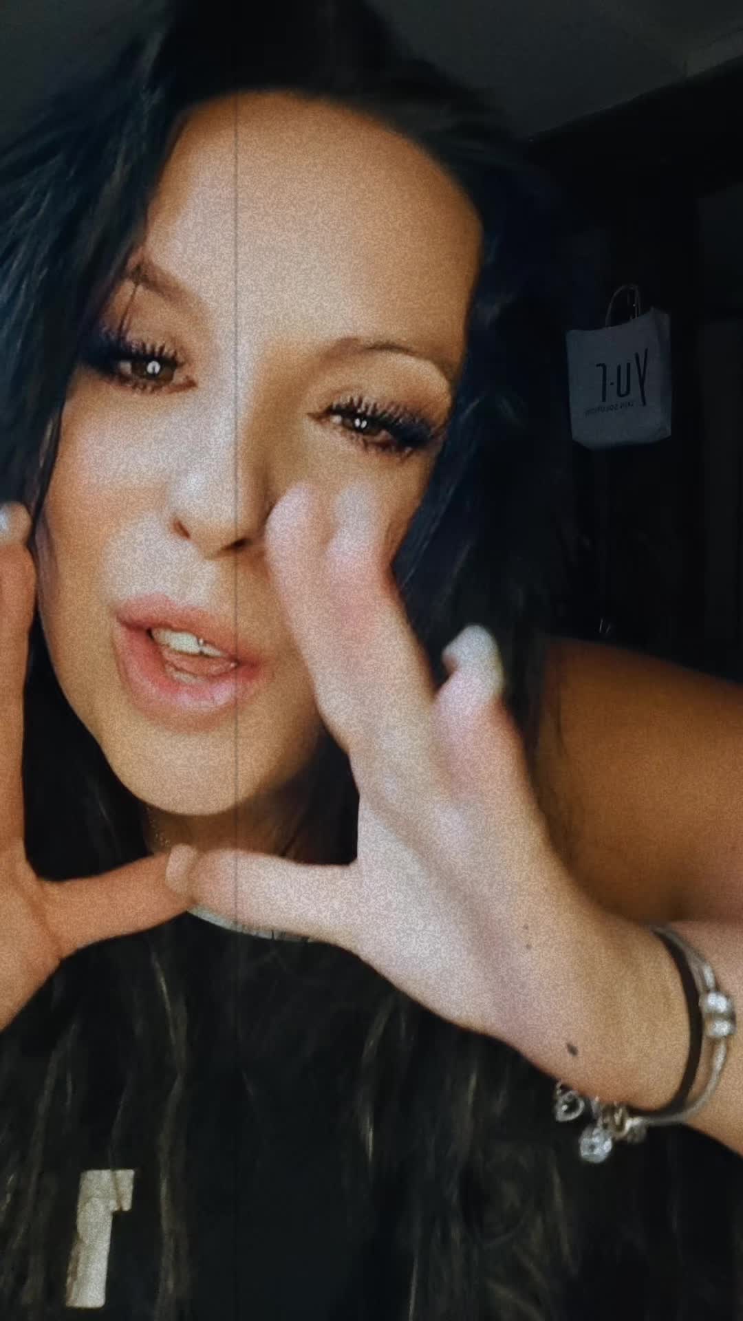 @Badgirl1805
