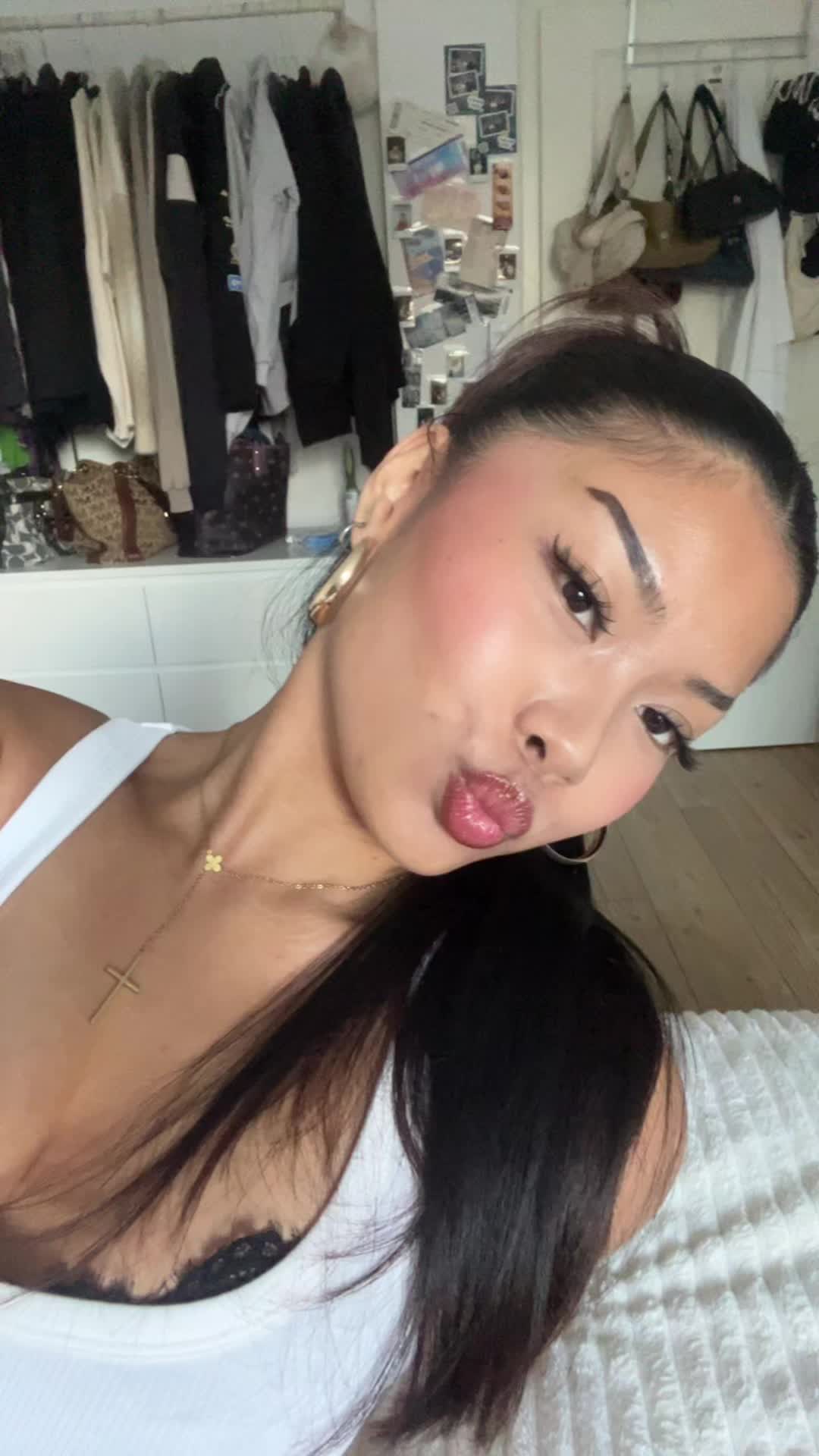 @Crashoutazu