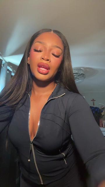 @Ezinne🫧