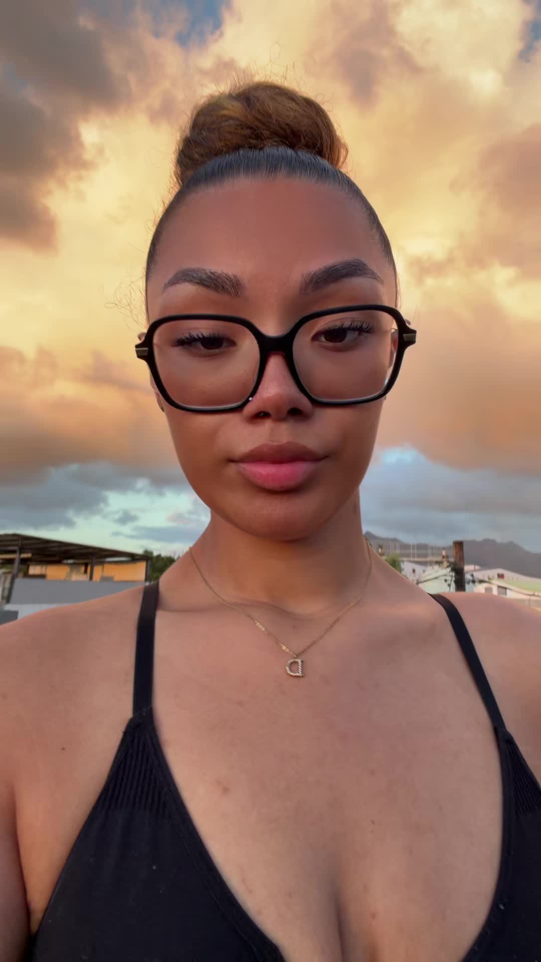 @𝐾𝑒𝑦𝑘𝑒𝑦🥥