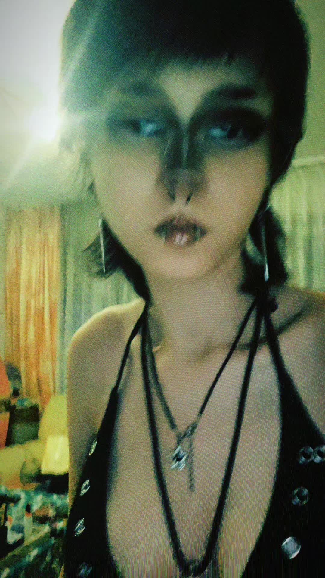@°•☆Mikai☆•°