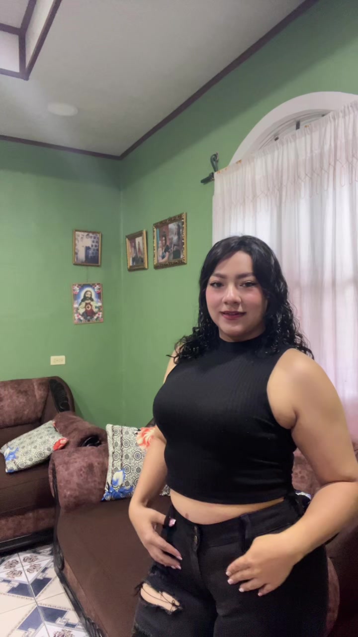 @ERIKA🐈👑