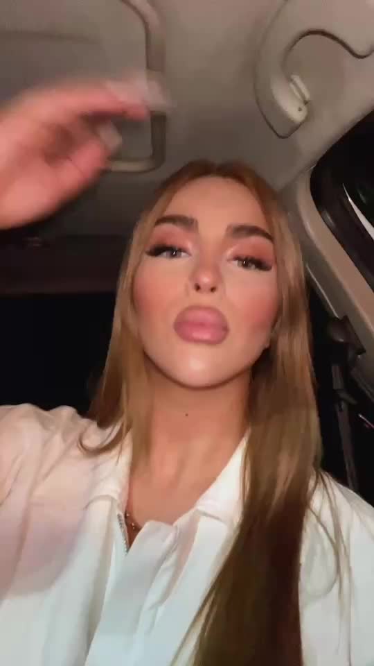 @adrina_heydarii