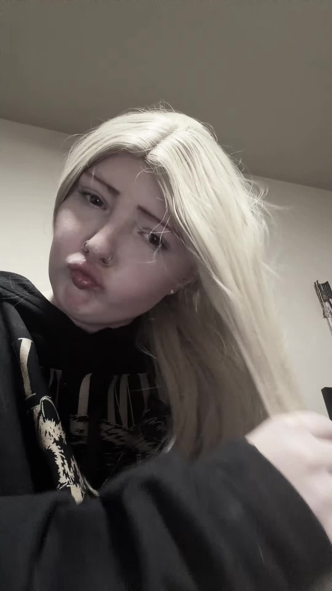 @Misslove48_