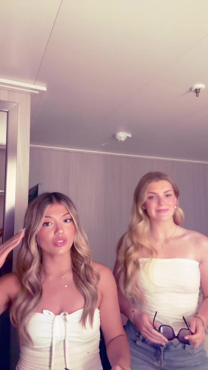 @Nicole