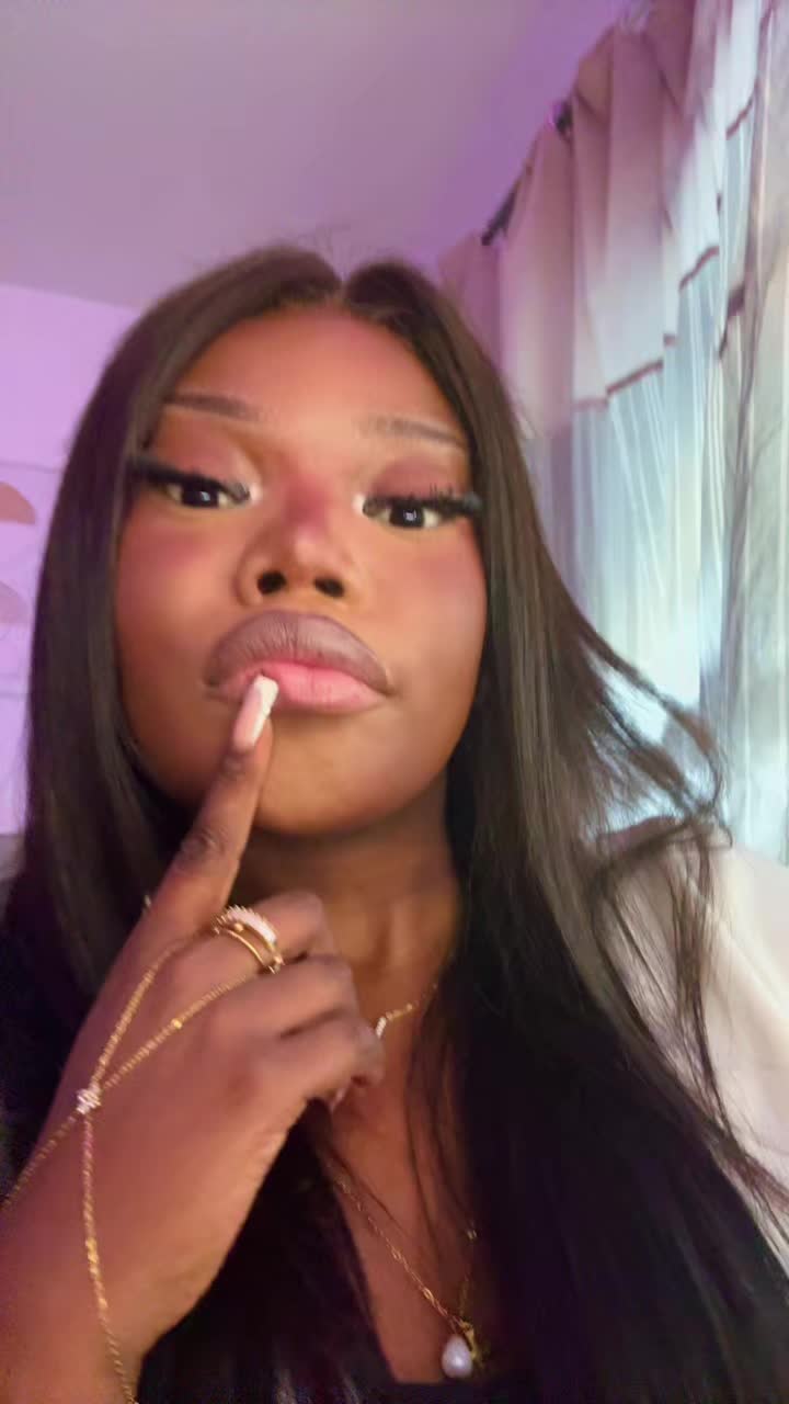 @𝐁𝐞𝐥𝐥𝐚𝐚_𝟒.𝟕