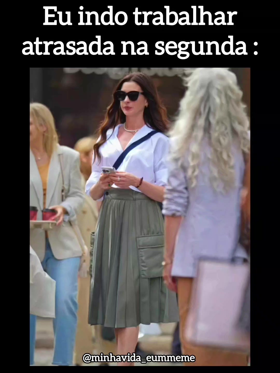@"MINHA VIDA &Eacute; UM MEME"
