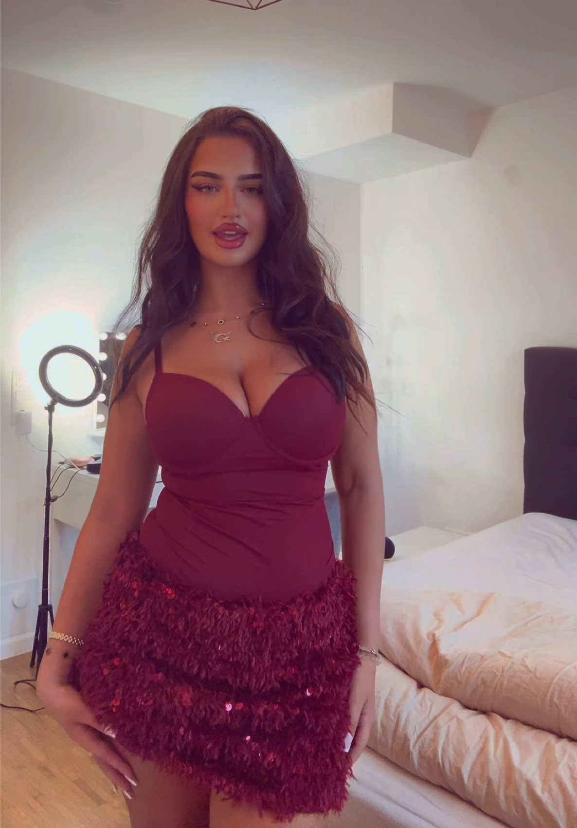 @𝒮