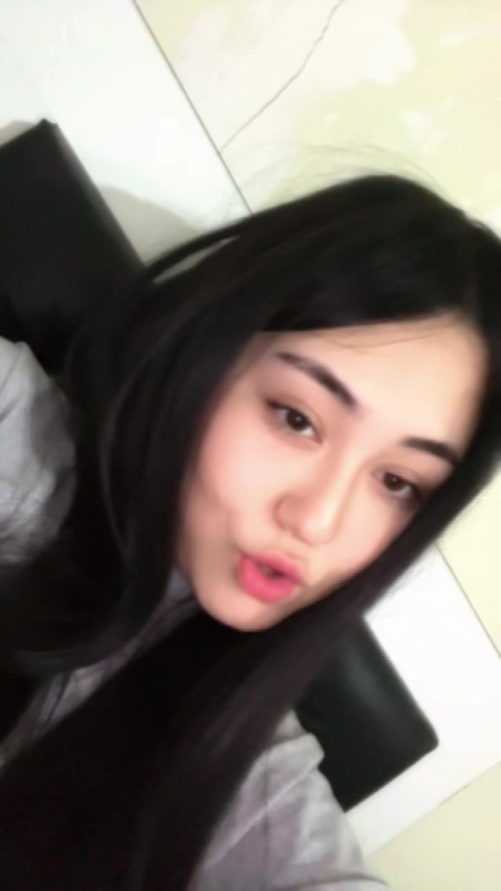@нигина
