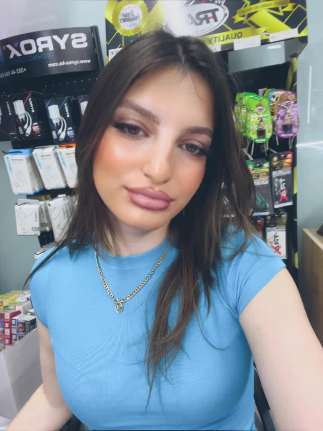 @Usernotfoundbabe😘