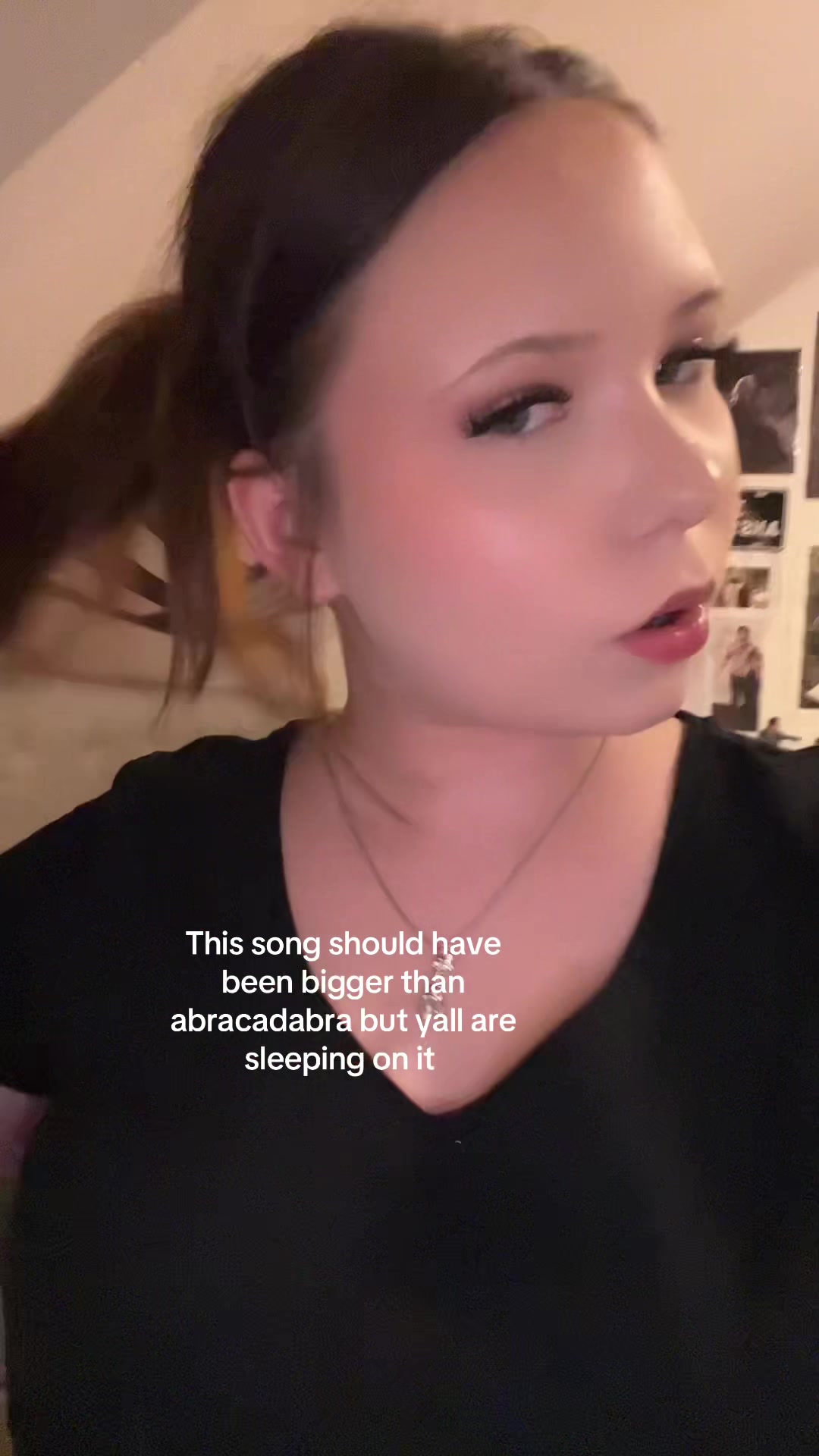@🎬