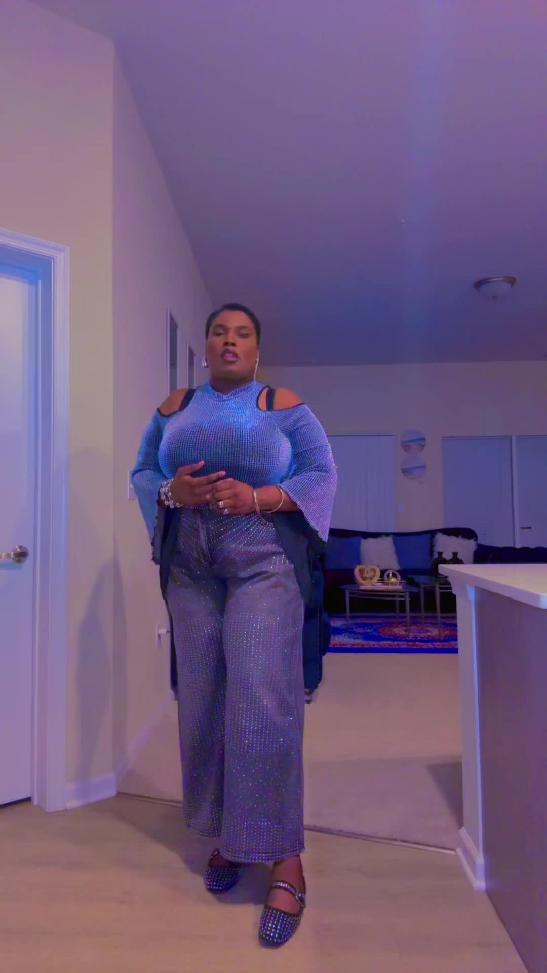 @lauranialouis