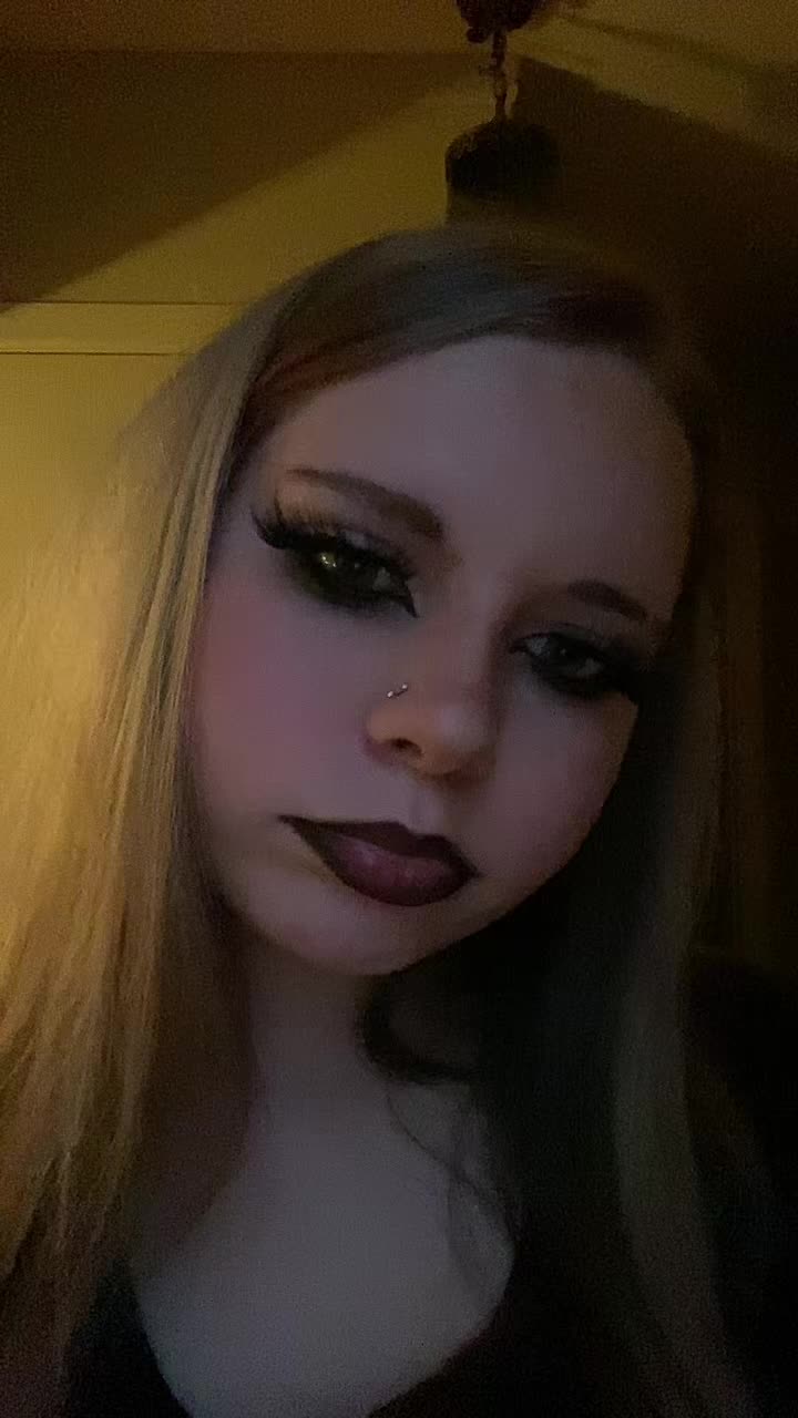 @⋆𖦹 ♫︎ ίกɗί&epsilon; 🃜 ◌ ༘🕳️