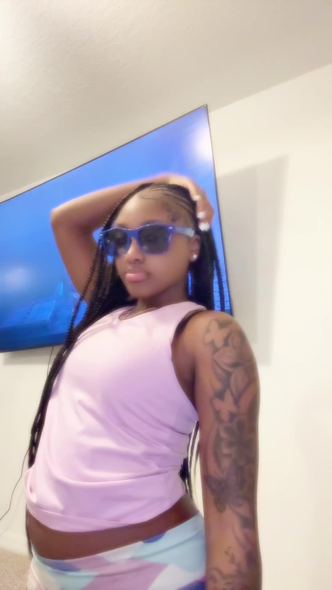 @iamalovergirl101