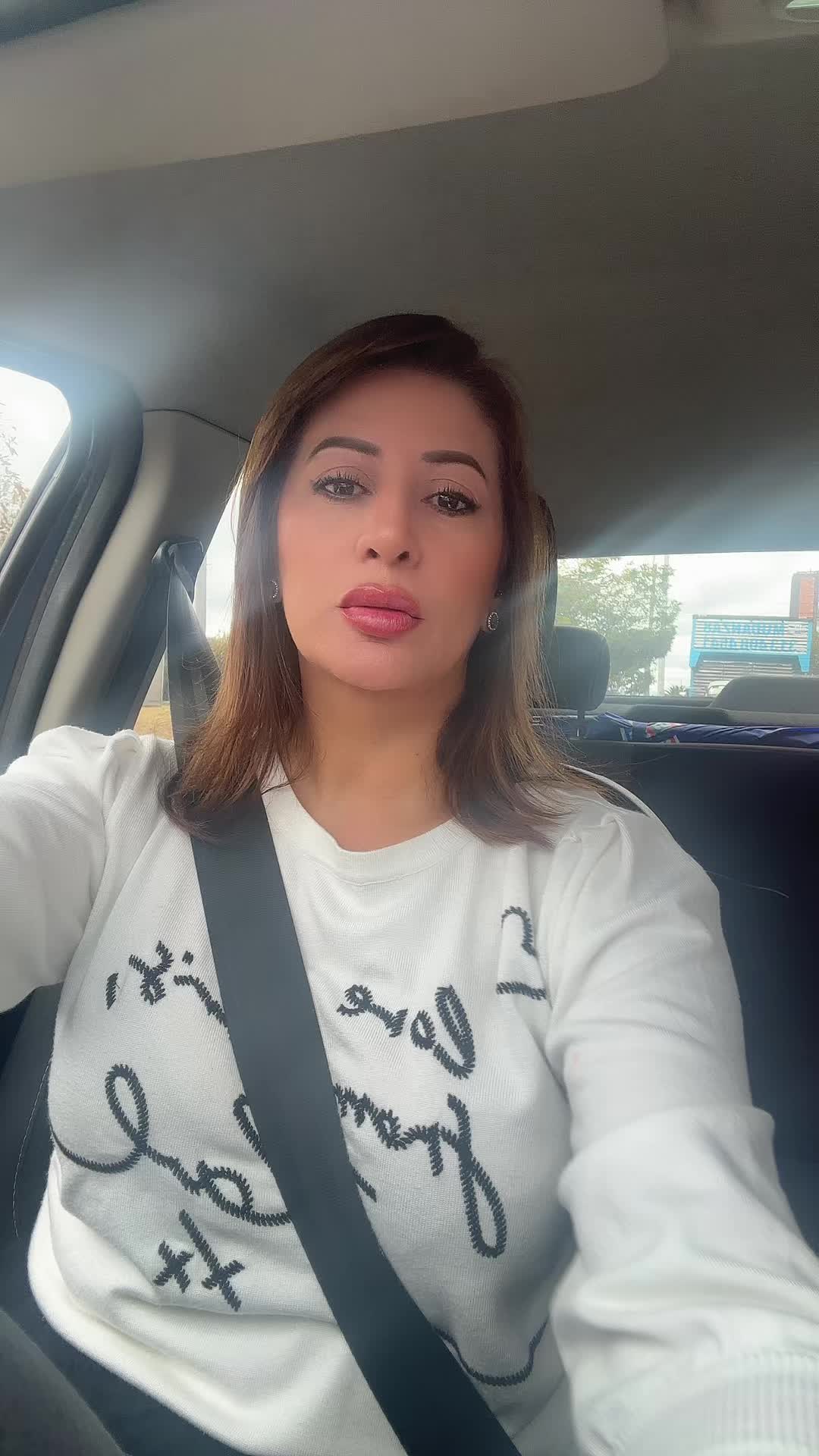@Isa Goyeneche Tarot y Ángeles