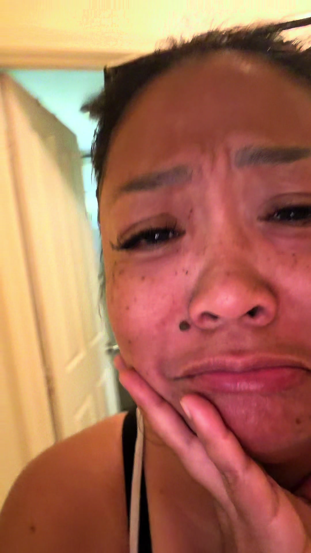 @EverythingisCherry