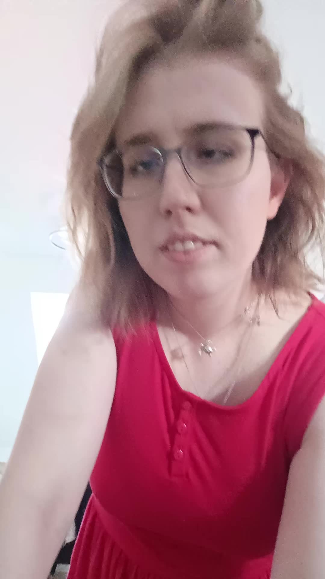 @nika.kro