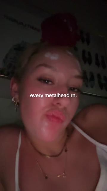 @Emi🍒