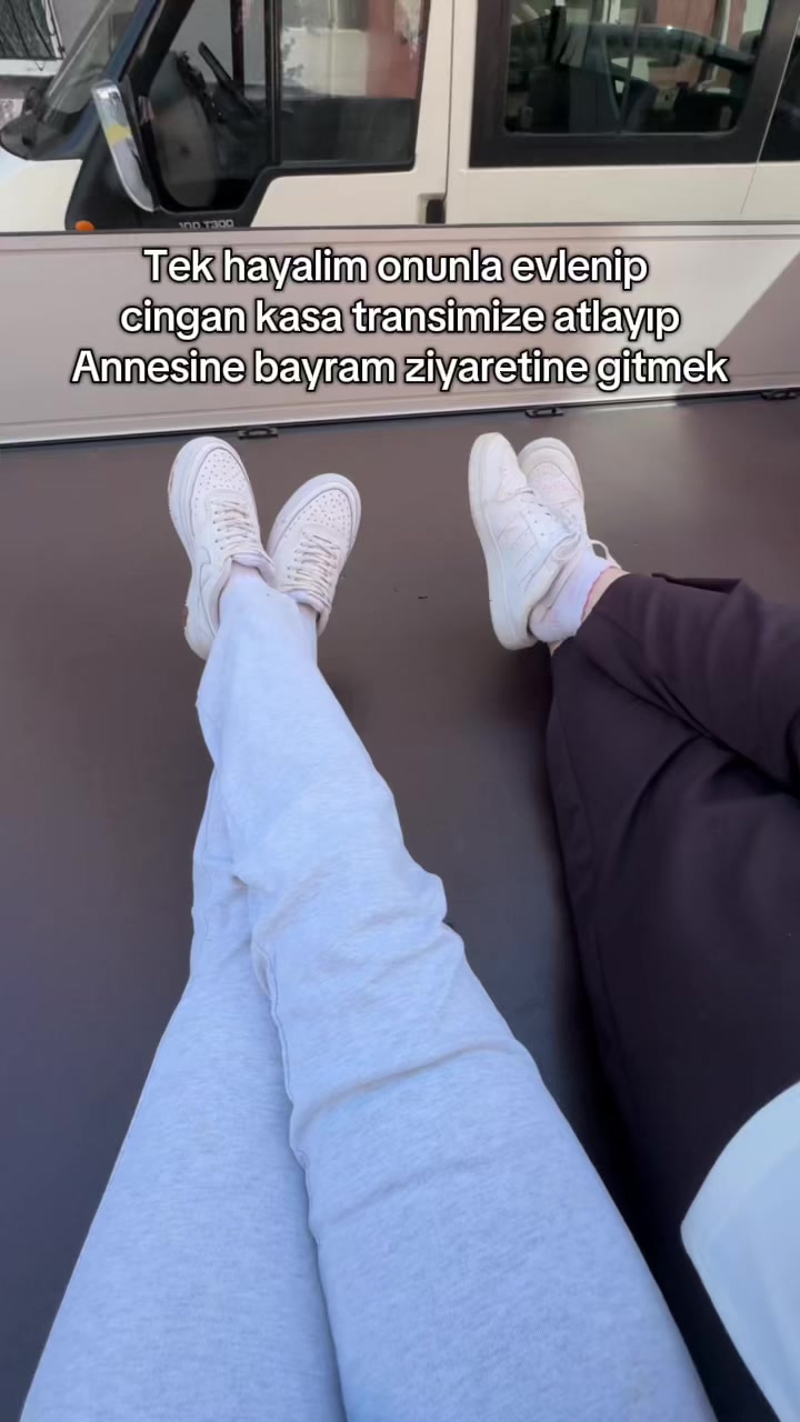 @divanizsumos