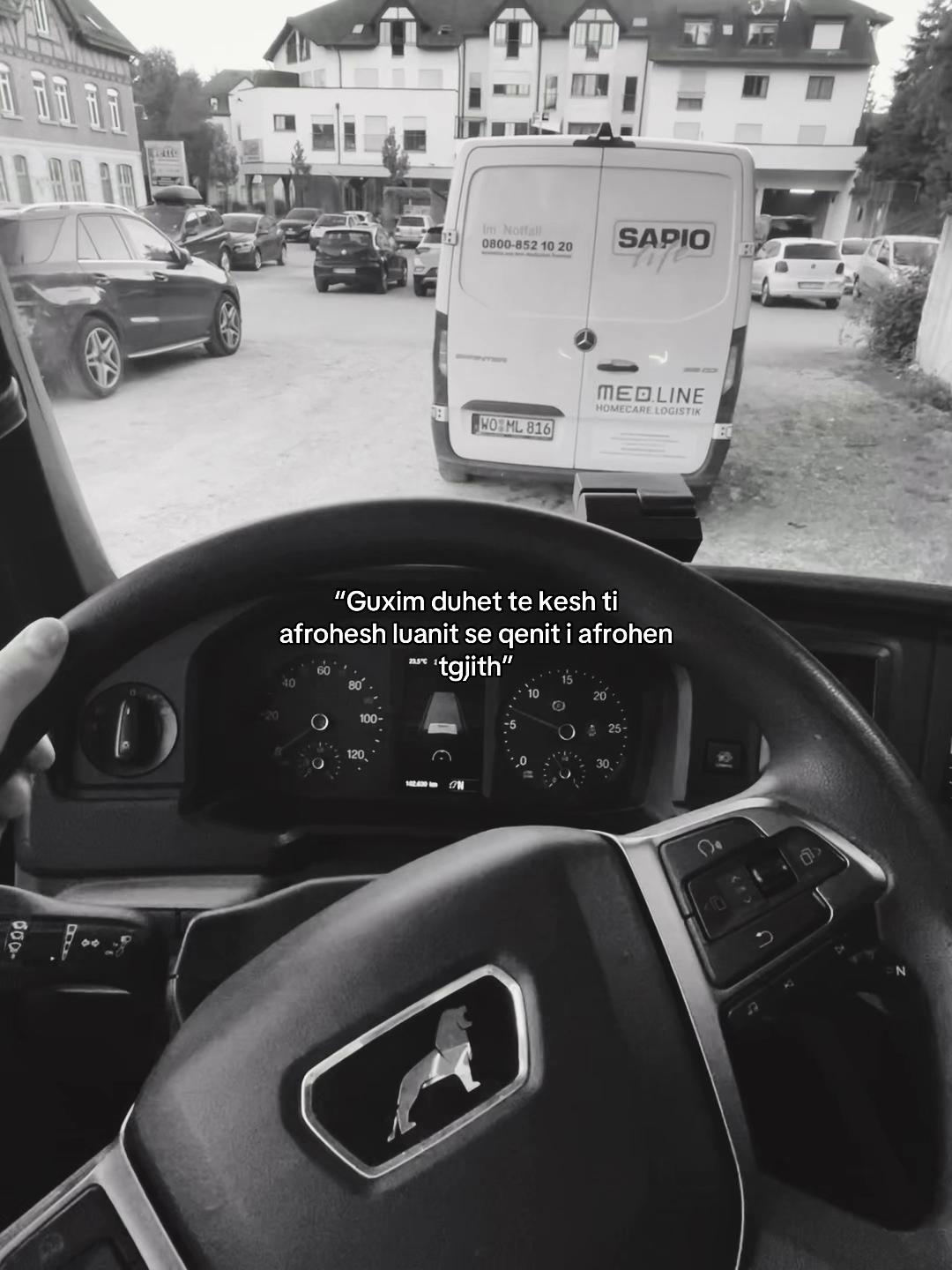 @𝐂𝐚𝐥𝐥 𝐌𝐞 𝐓𝐨𝐧𝐢