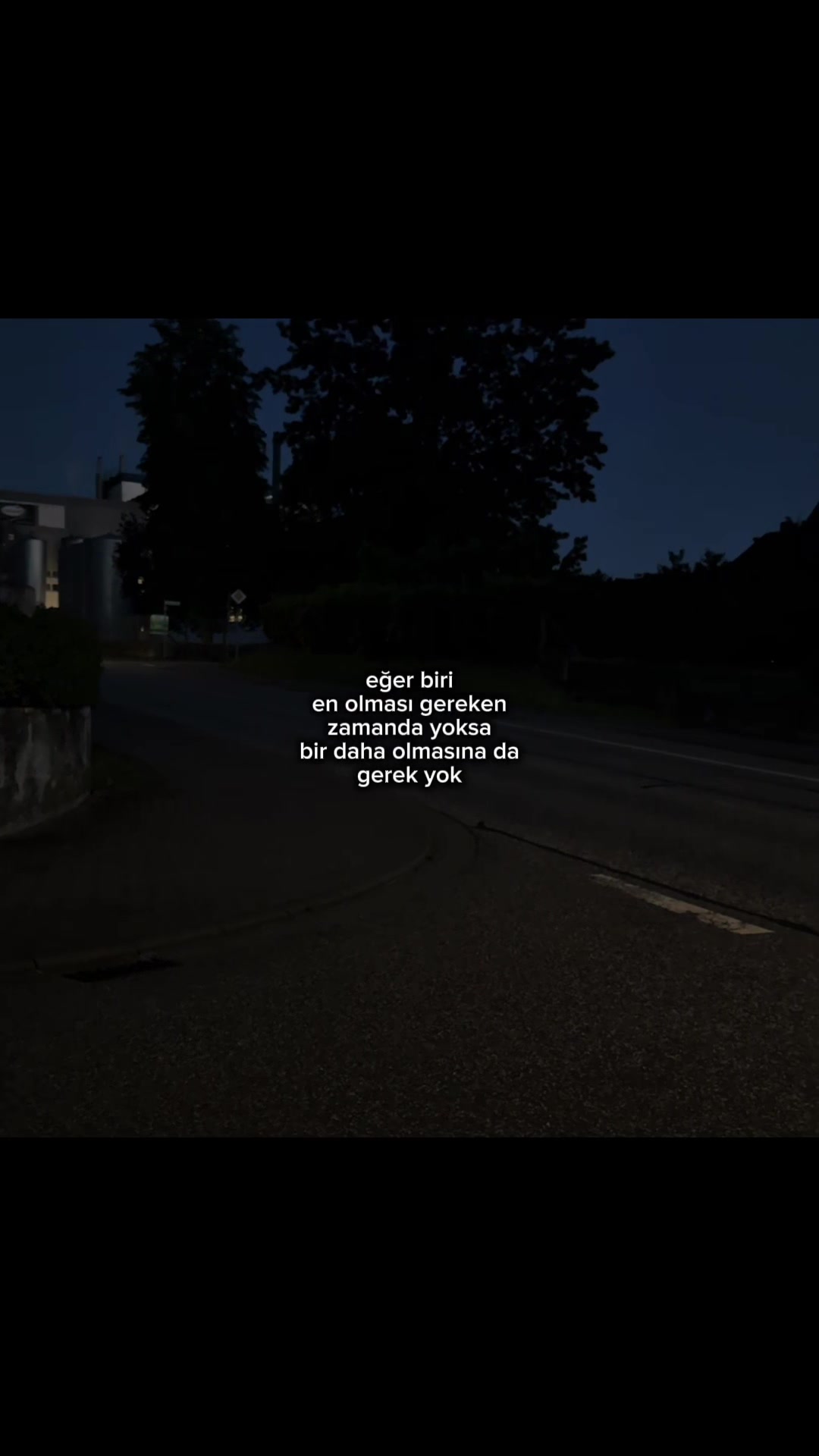 @𝐀.
