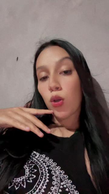 @Dayana🍒