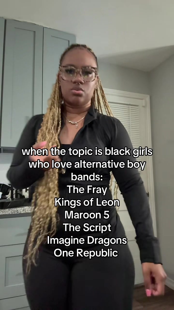 @alexis 🫧 ᥫ᭡