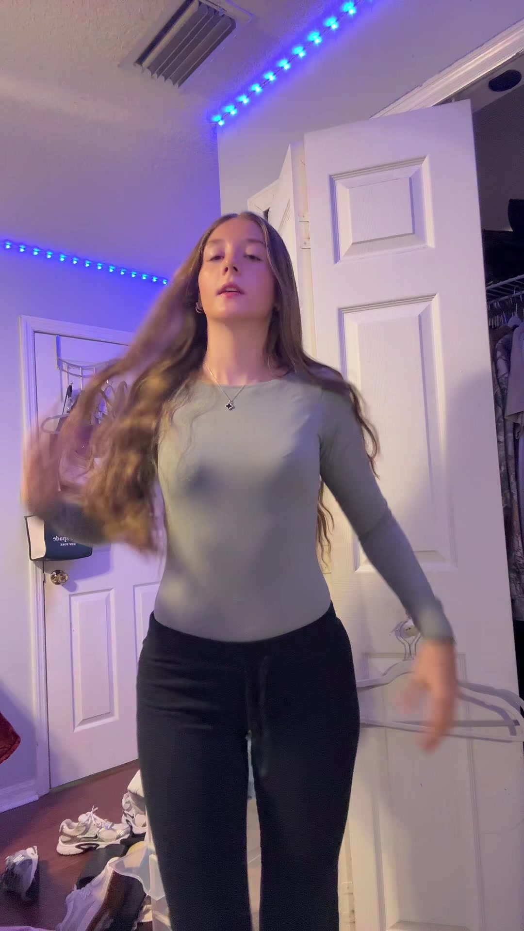 @Emmmaa