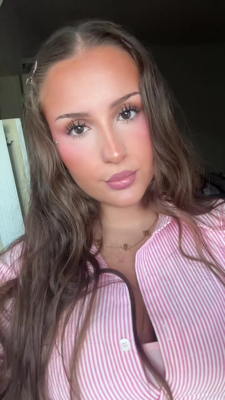 @𝓱𝓲𝔀𝓪𝓷🌺🪽