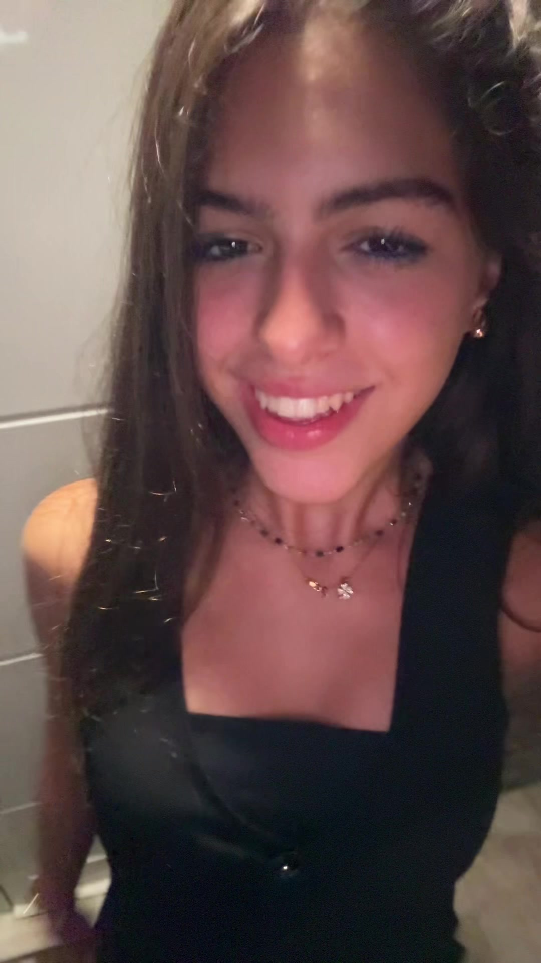 @nessa💃🏽