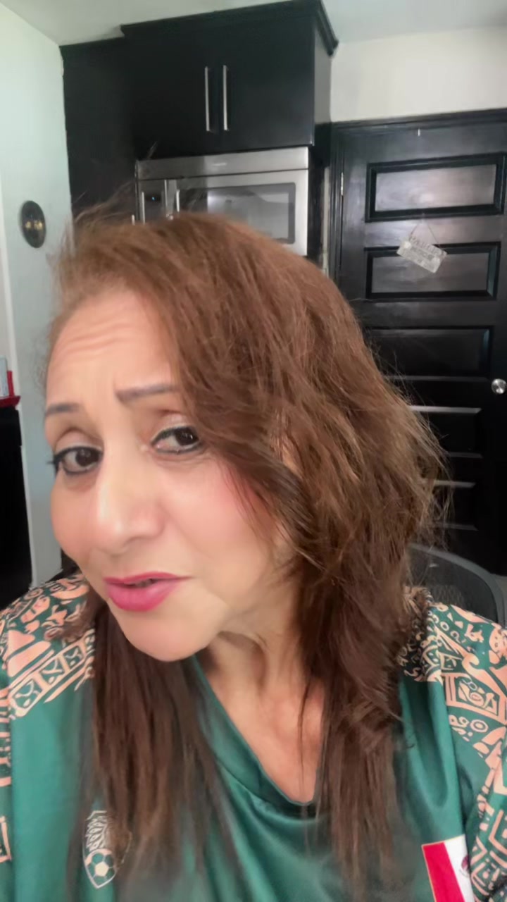 @elvia karime