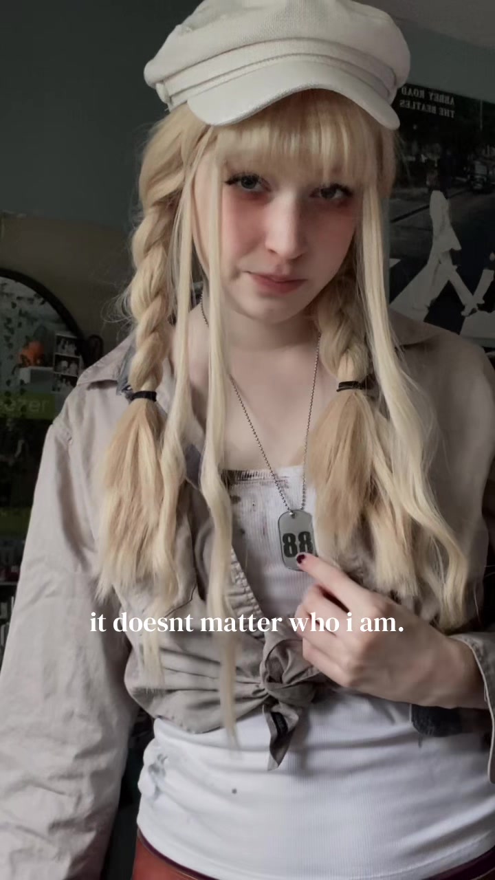 @vi