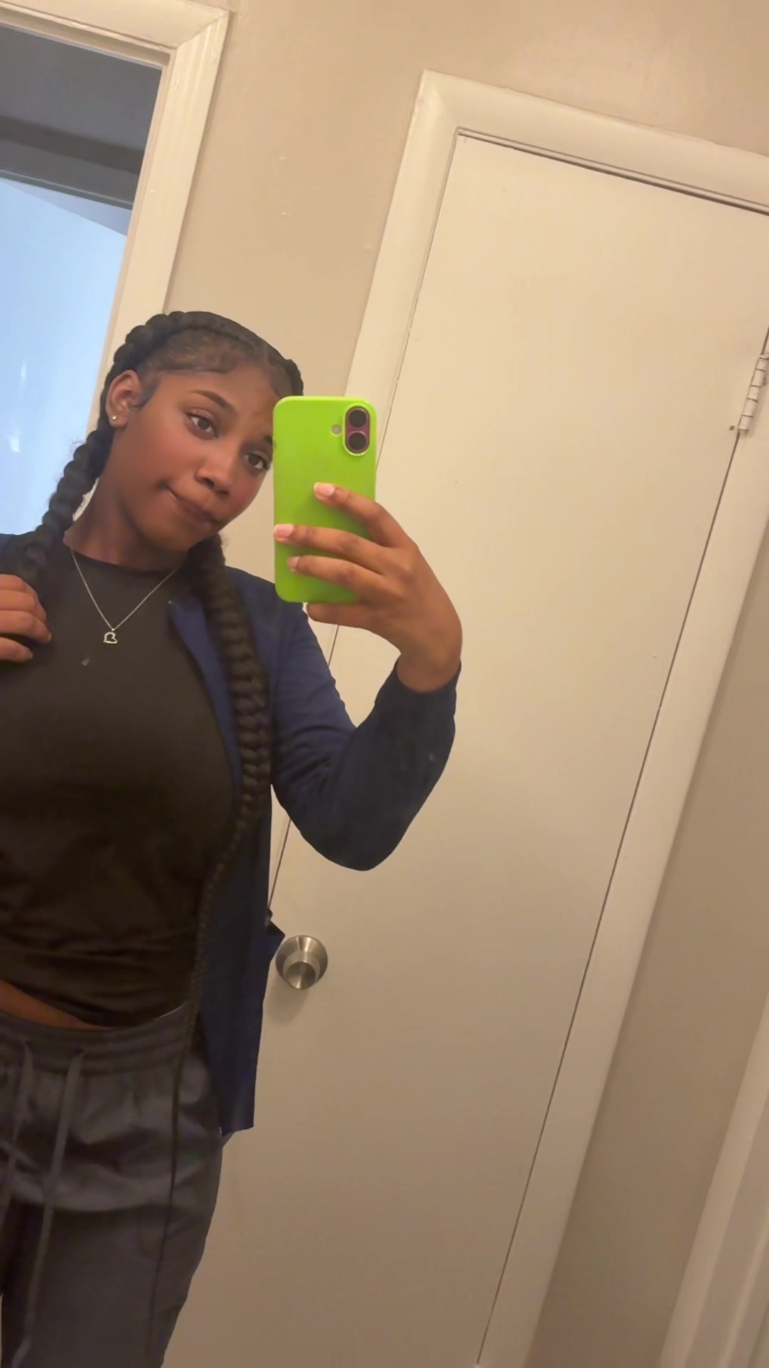 @ni:)