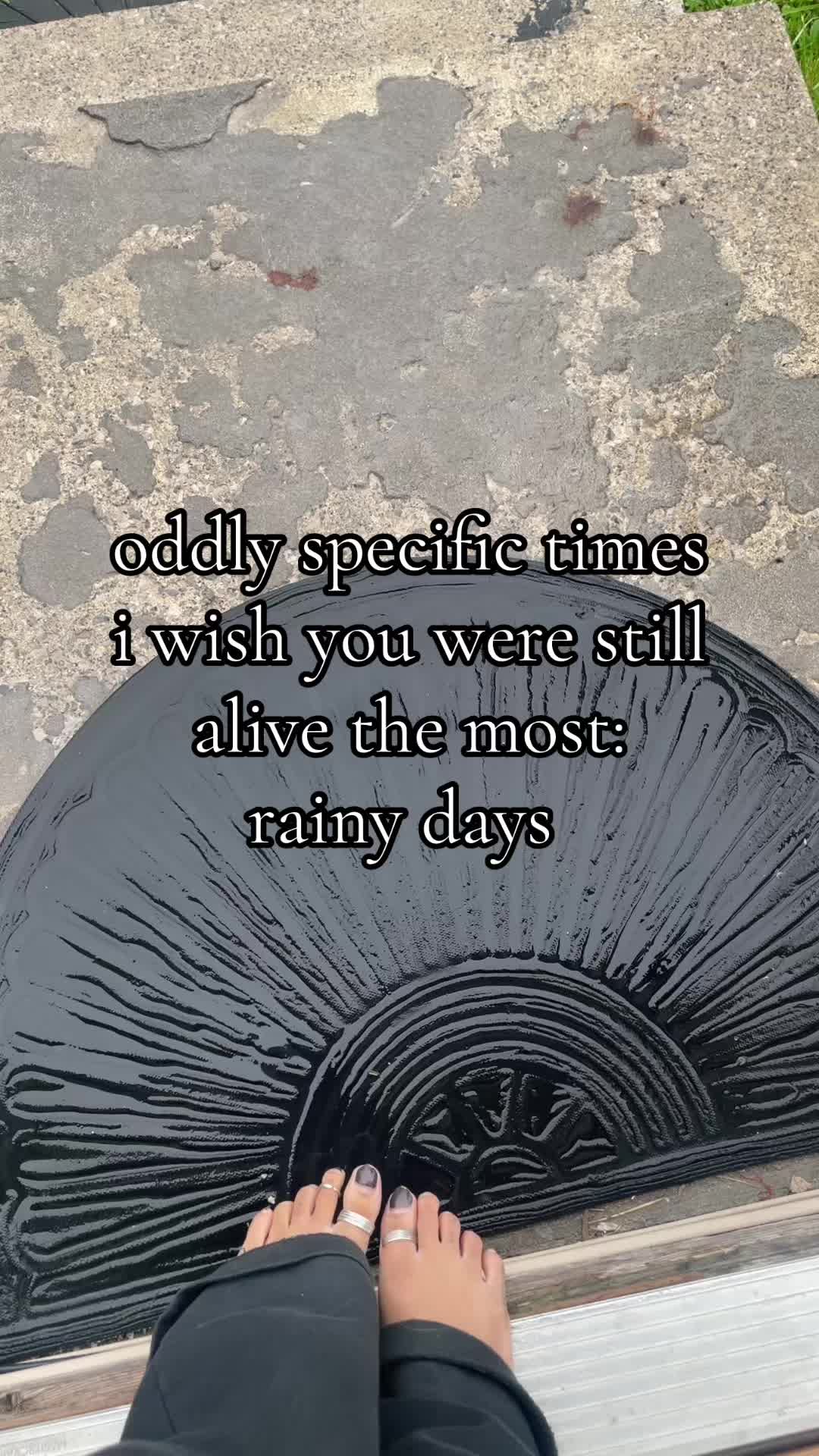 @astoldbymacyra