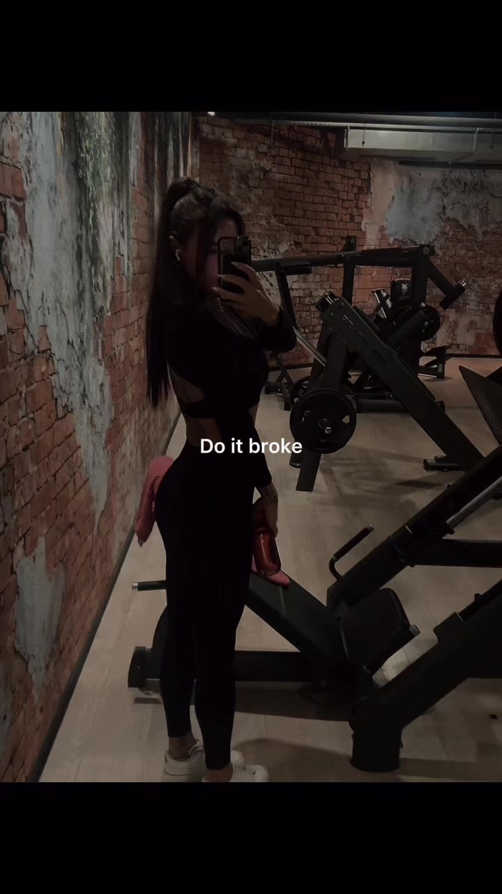 @Karina Rml