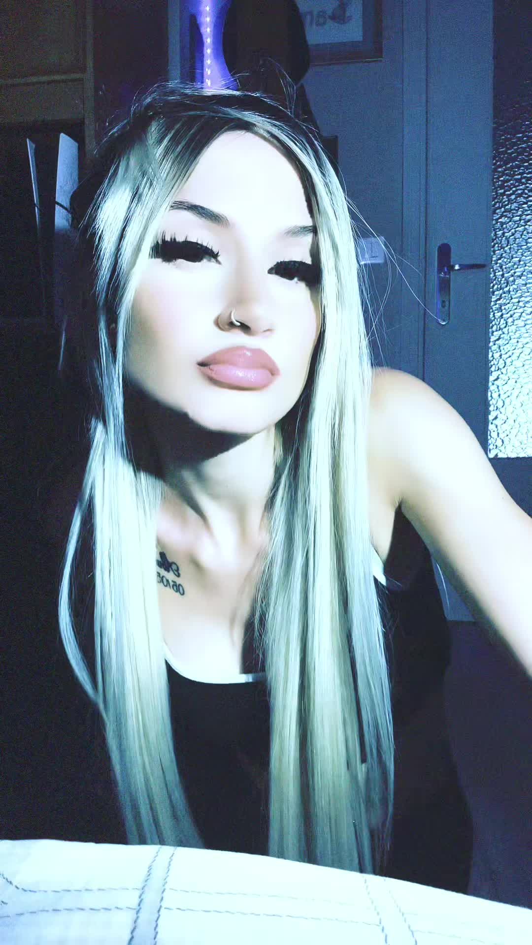 @desyyy