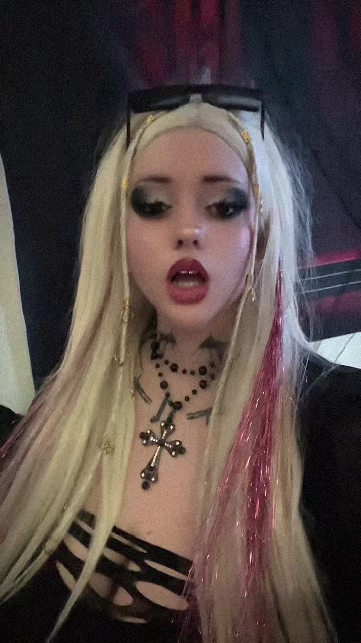 @aly🧛♀️