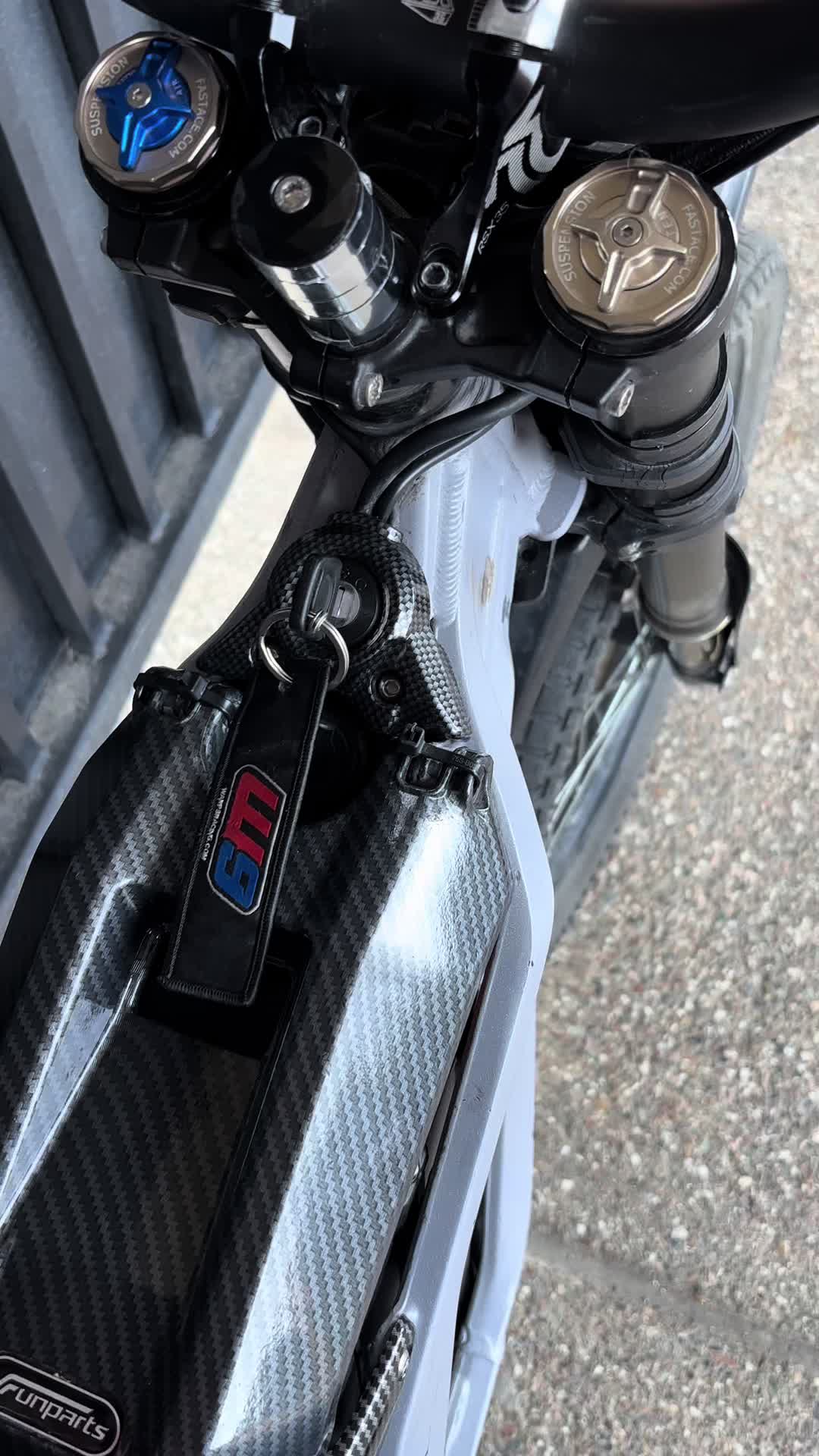 @𝘣𝘳𝘢𝘯𝘥𝘰𝘯&reg;