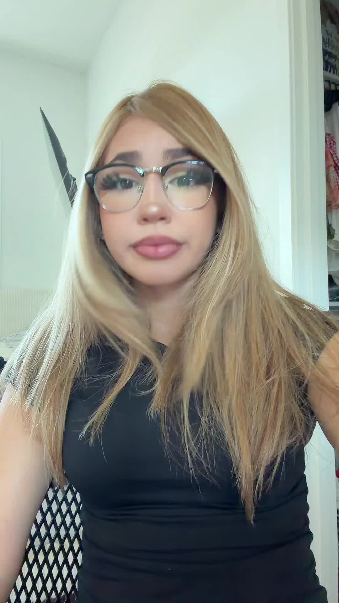 @Pooperscooper