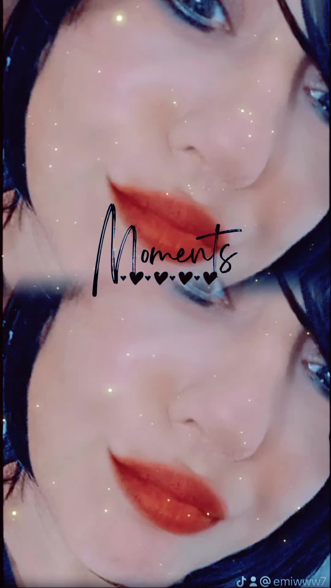 @EM.l.L.A๐๐๐
