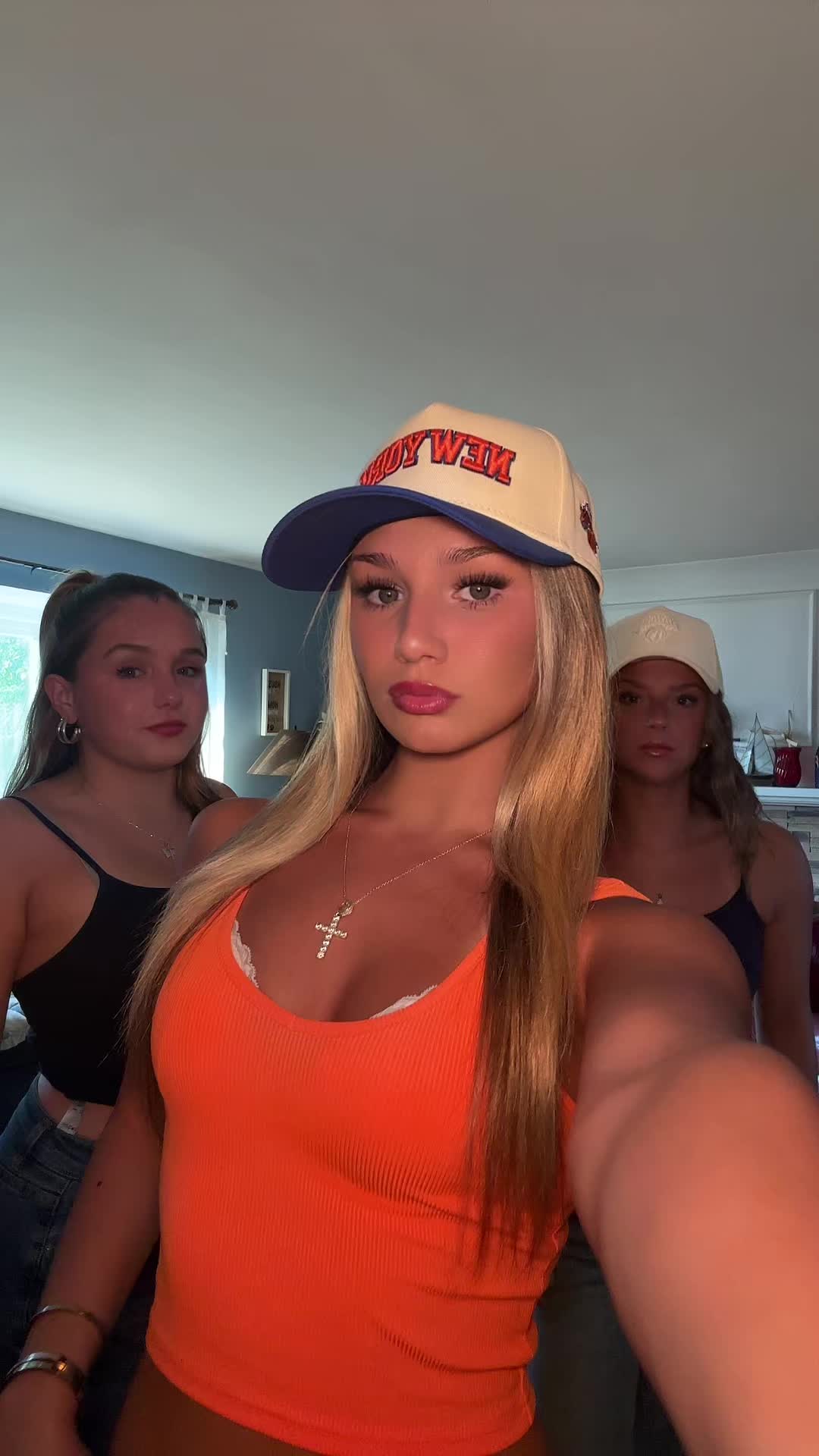 @sofia tesoriero