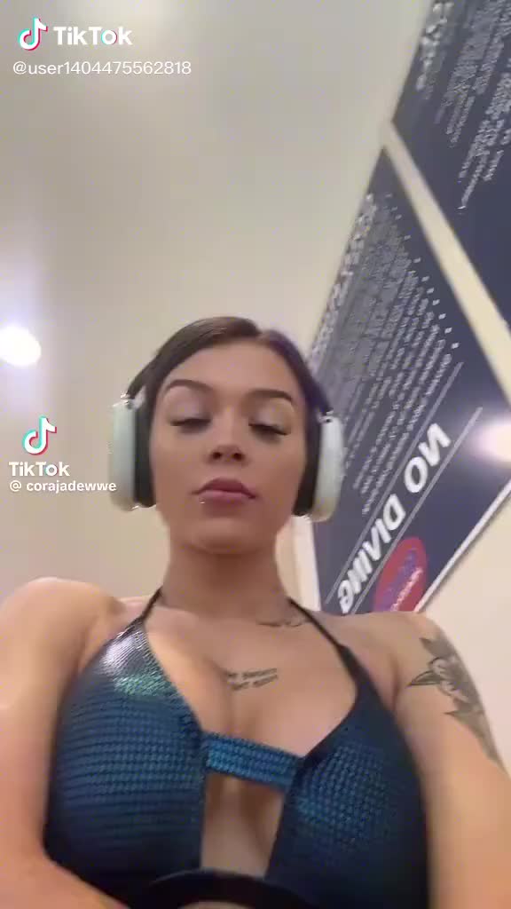 @Cora Jade