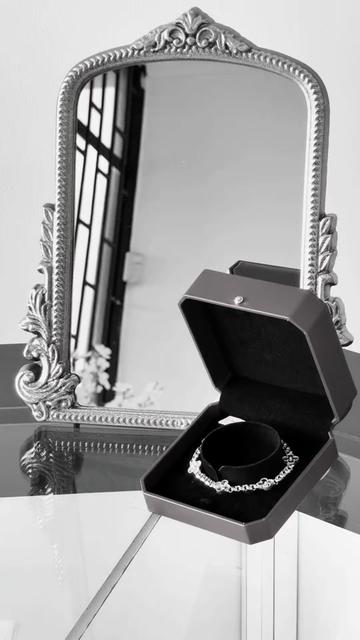 @Lizz Jewelry
