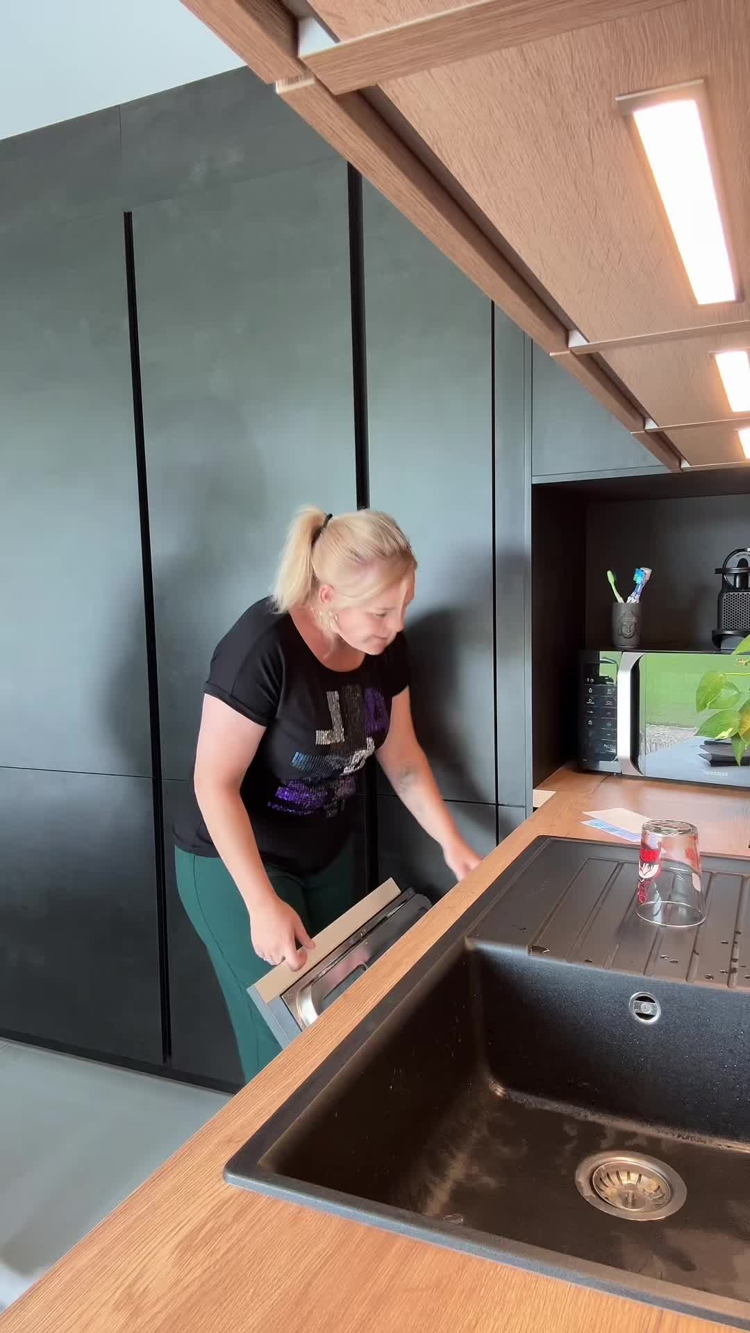 @Jeremlaura_