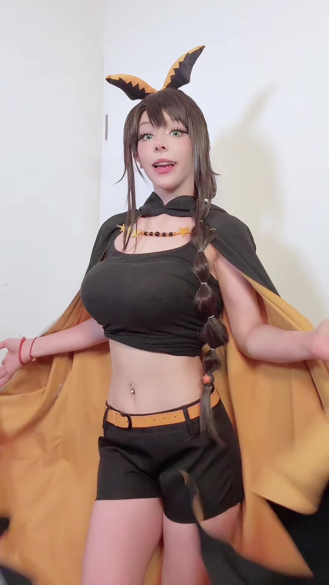 @jucyfox