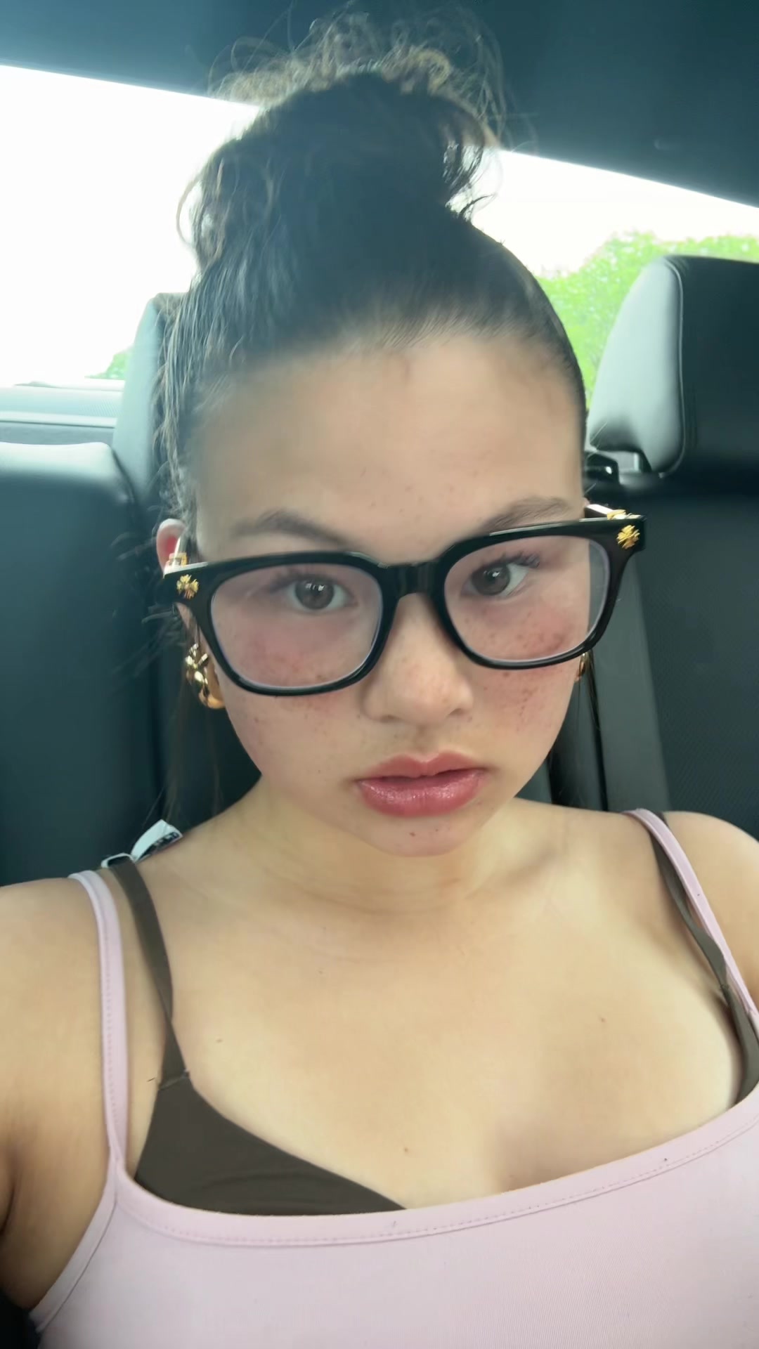 @idkimjustacurlyheadasian