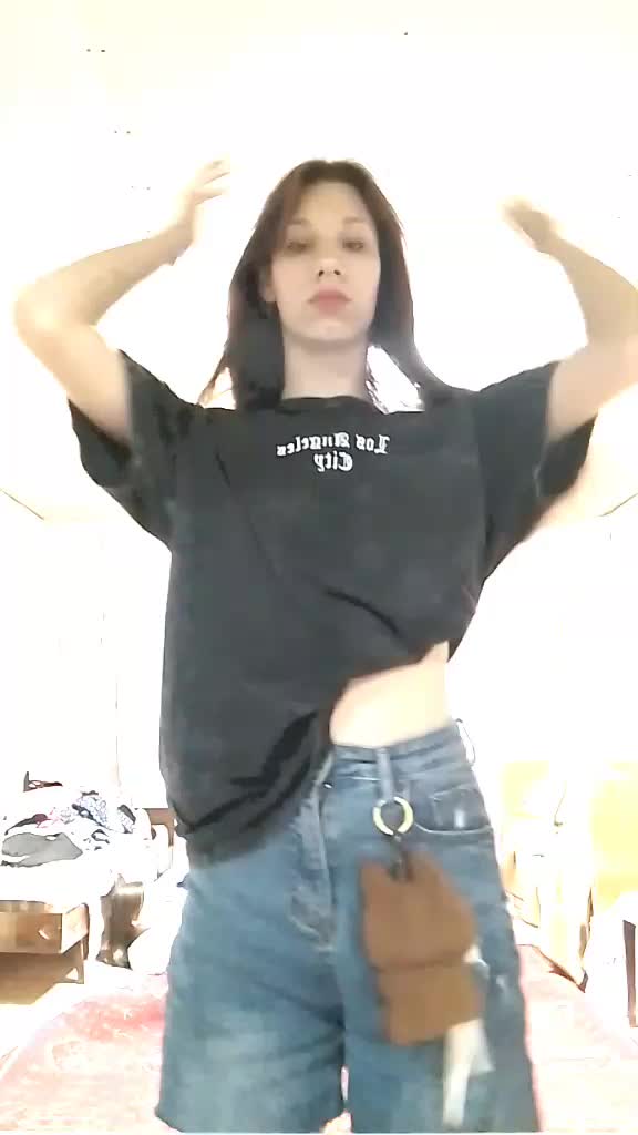 @<<🐻 Няшка 🐻>>